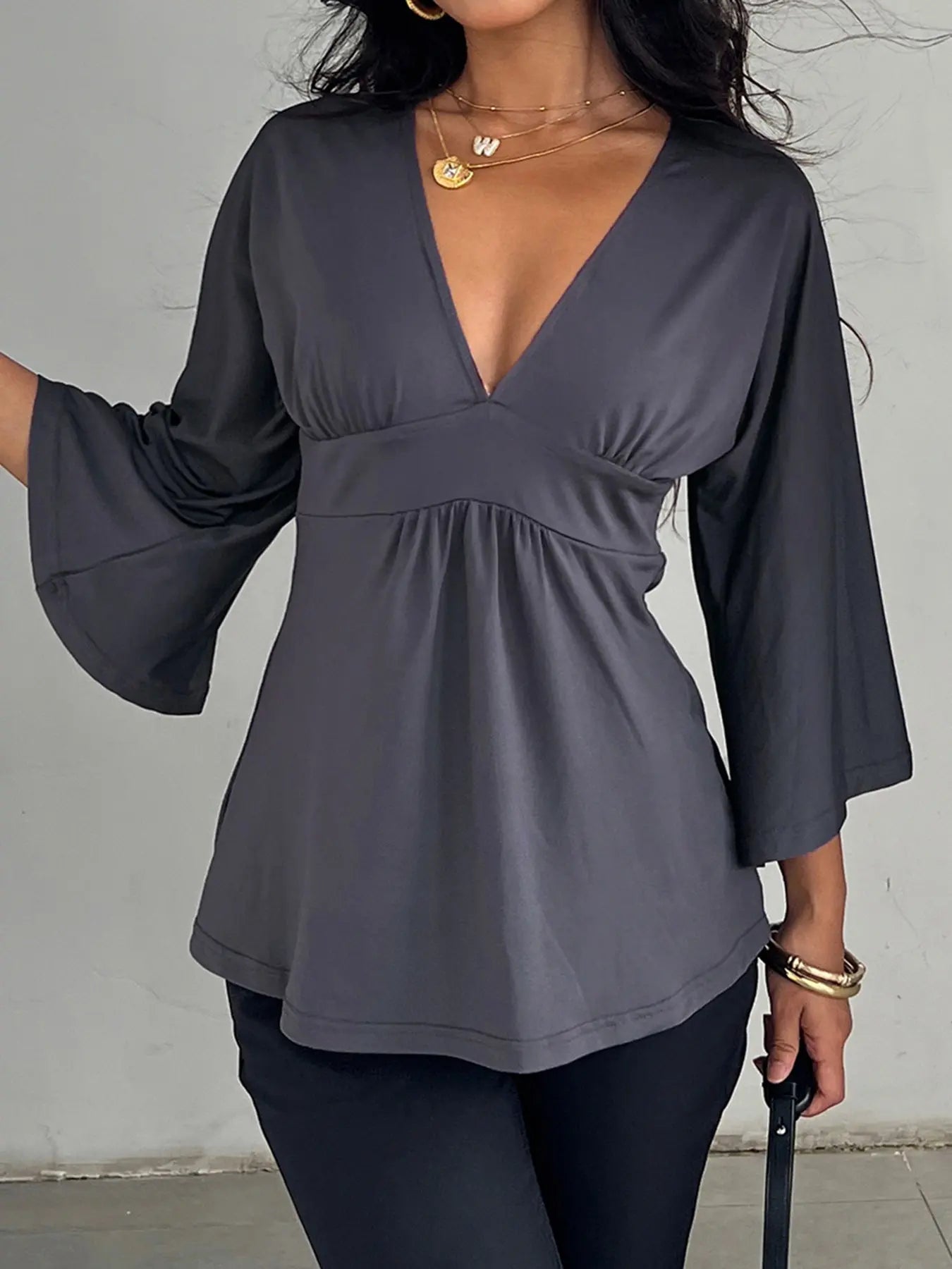 Women's V Neck Patchwork Ruched Batwing Sleeve a Line Loose Fit Fall Winter Y2K Casual Basic Tee, Comfortable Long Sleeve Top